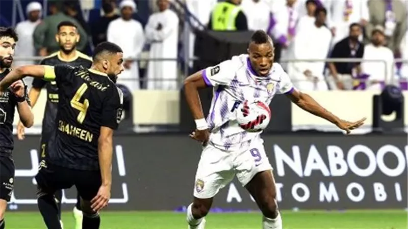 كيف حقق نادي الشارقة لقب كأس السوبر بانتصاره على نادي العين الإماراتي؟