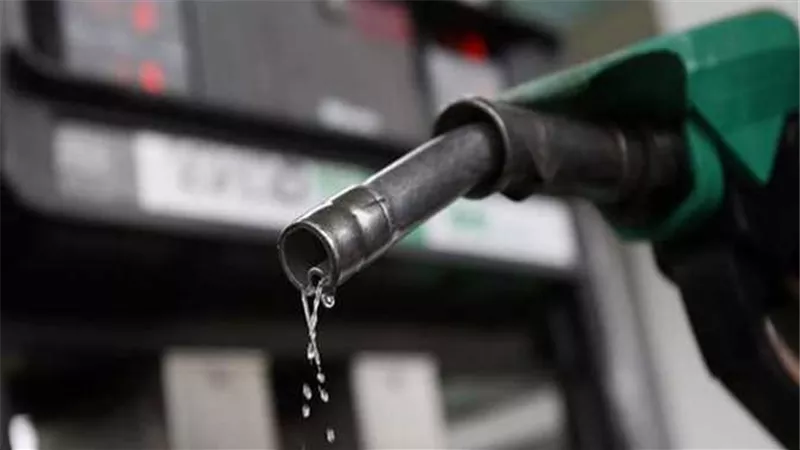 موعد بدء زيارة أسعار البنزين في مصر