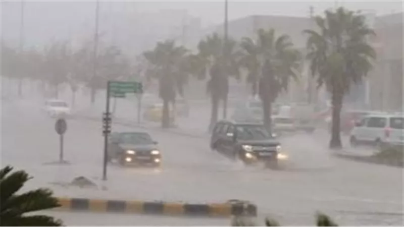 الأرصاد: غدًا انخفاض درجات الحرار مع فرص سقوط الأمطار 