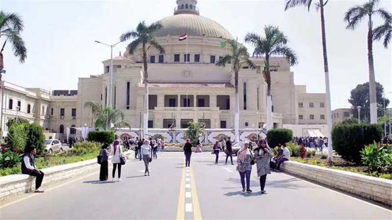 مصر.. سؤال برلماني لوزير التعليم العالي بشأن الإستفادة من أفكار الشباب البحثية بالجامعات