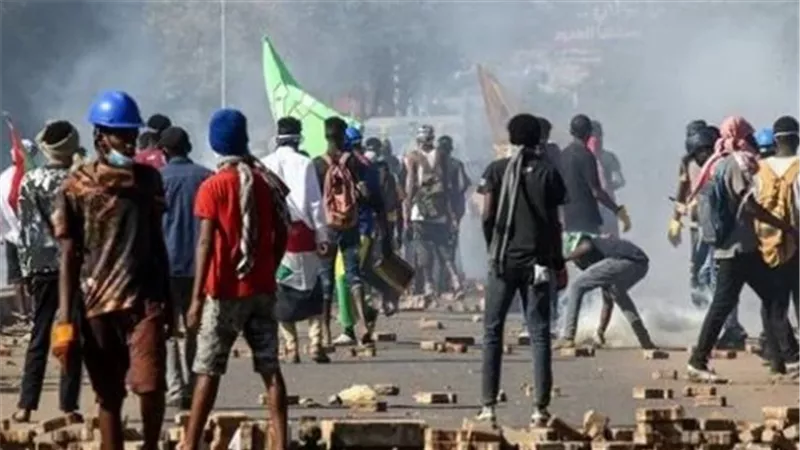 أحداث السودان.. بداية الأحداث والقصة الكاملة لما يحدث في الخرطوم