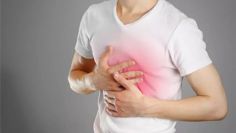 كيف تعالج الحموضة في المنزل؟.. قسم طعامك إلى وجبات صغيرة