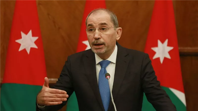 وزير الخارجية الأردني يبحث العلاقات الثنائية مع نظيره البرتغالي 