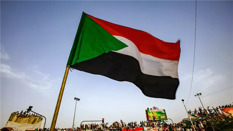 السودان.. تمديد إغلاق المجال الجوي بشكل كامل حتى 13 مايو