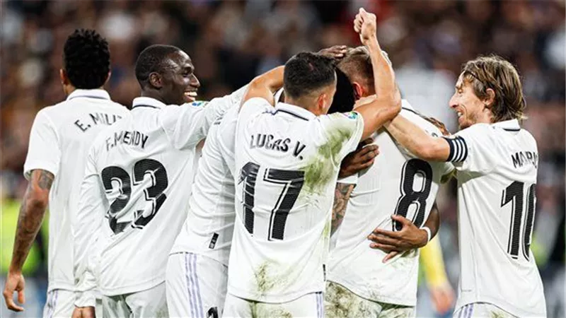 تردد قناة beIN SPORTS لمشاهدة مباراة ريال مدريد وإشبيلية اليوم في الدوري الإسباني