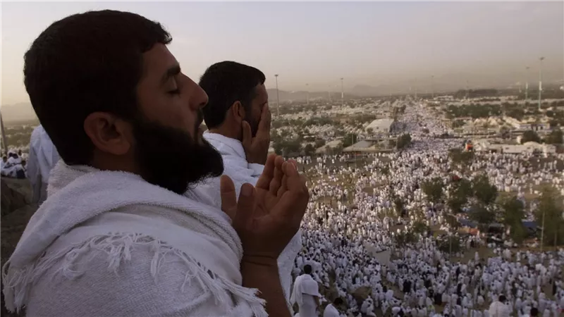 السعودية.. تدشّين برنامج توعويً للتعريف بسلامة الغذاء بمكة المكرمة