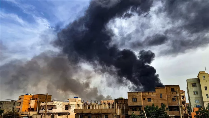 صحف السودان.. صدمة بسبب مقتل والي غرب دارفور