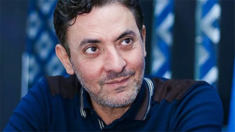 من البداية.. المشوار الفني للنجم “فتحي عبد الوهاب” ( أفلامه ومسلسلاته)