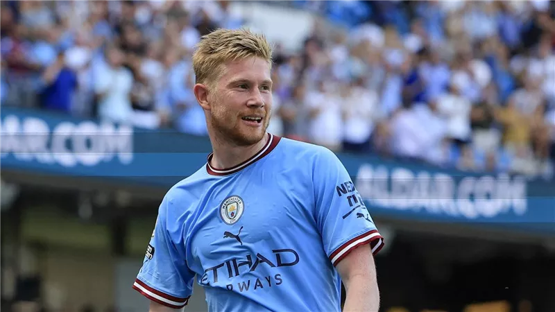 المنافسة تبدأ.. مانشستر سيتي يحدد سعر رحيل دي بروين إلى الدوري السعودي