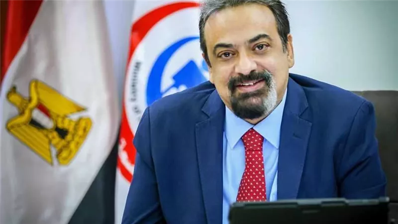 متحور كورونا الجديد.. حسام عبد الغفار يكشف طبيعة الاوضاع في مصر