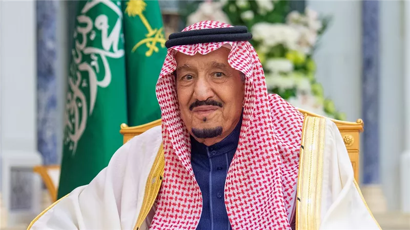 الملك سمان يوجه رسالة شفهية للرئيس الانتقالي لبوركينا فاسو