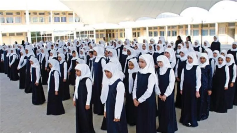  مواصفات الزي المدرسي للعام الجديد 2024 لجميع المراحل التعليمية 