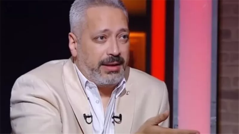 بالأسماء.. أبرز الحاضرين في عزاء والدة الإعلامي المصري تامر أمين 