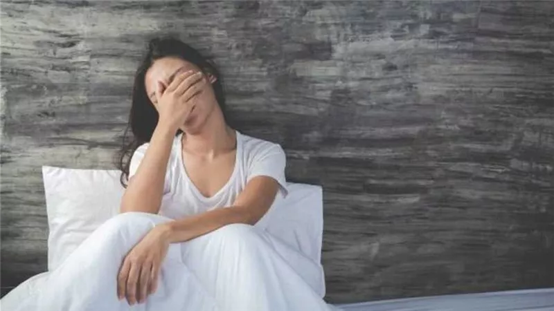 13 طريقة لـ علاج اكتئاب تغير الفصول.. الاستعداد المثالي لفصل الخريف