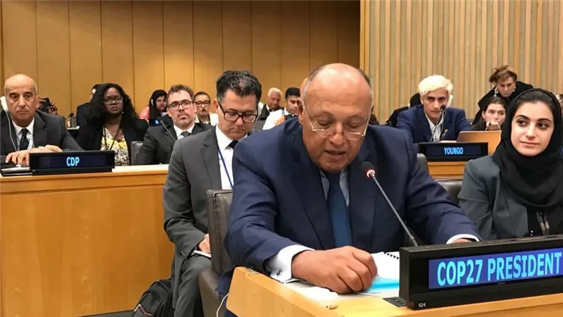 وزير الخارجية يشارك في اجتماع السكرتير العام للأمم المتحدة حول تمويل الخسائر والأضرار المناخية