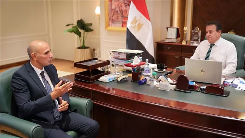 وزير الصحة يناقش الدعم المصري لجيبوتي مع السفير المصري بجيبوتي