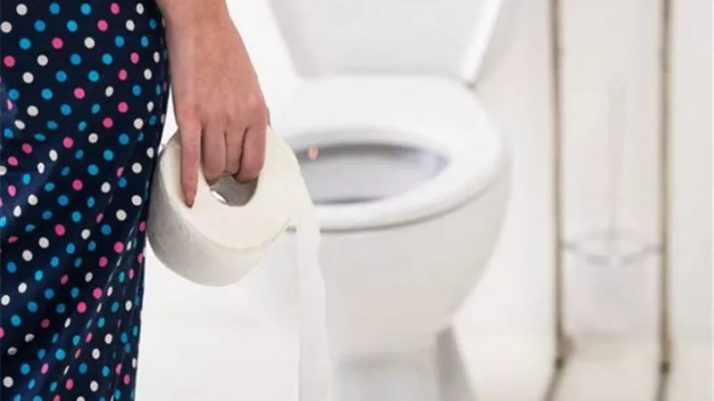 علاج التهاب البول في المنزل.. بشرب المياه حافظ على صحتك 