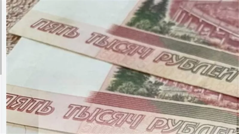 سعر الروبل الروسي أمام الجنيه المصري اليوم الإثنين 16_ 10_ 2023