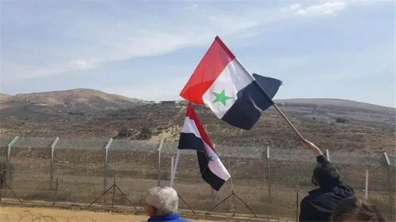 سوريا تُوجه تحذيرًا ناريًا لإسرائيل وتعد باستعادة الجولان المحتلة