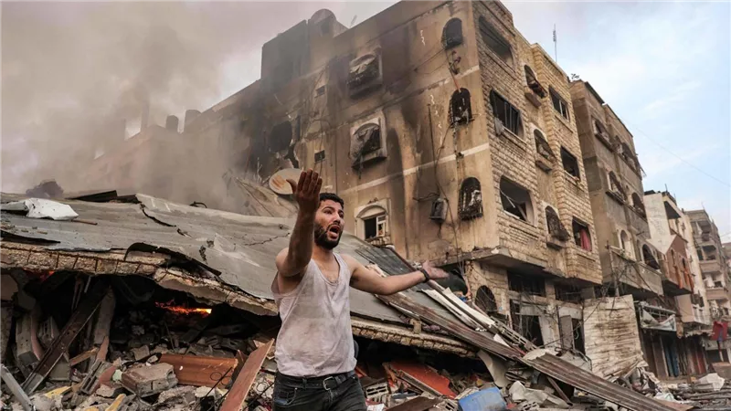 جيش الاحتلال: طالبنا سكان غزة بالإخلاء باتجاه الجنوب ملايين المرات