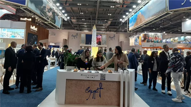 وزير السياحة والآثار يفتتح الجناح المصري المُشارك في بورصة لندن الدولية للسياحة WTM2023