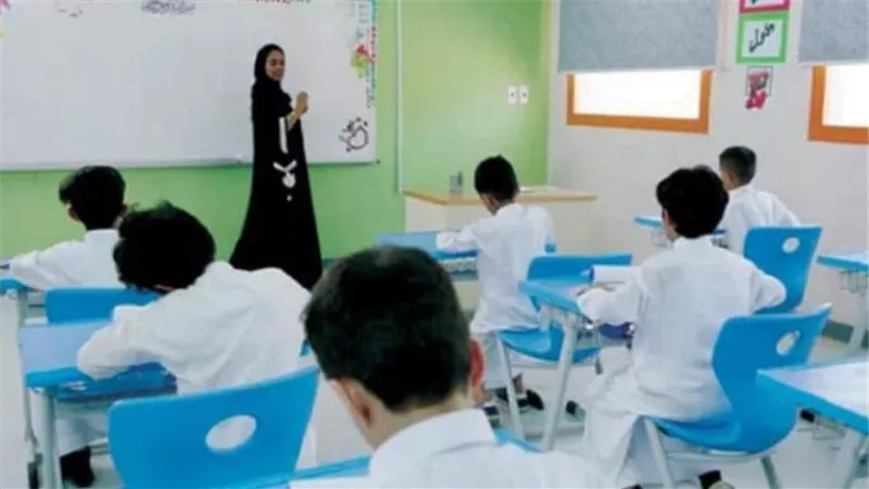 سبب تعليق الدراسة في الرياض