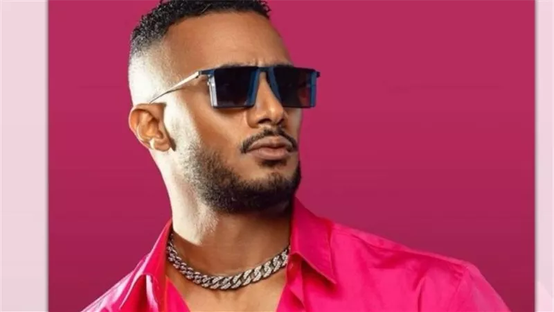 محمد رمضان بعد تبادل الصفع مع أحد معجبيه: 