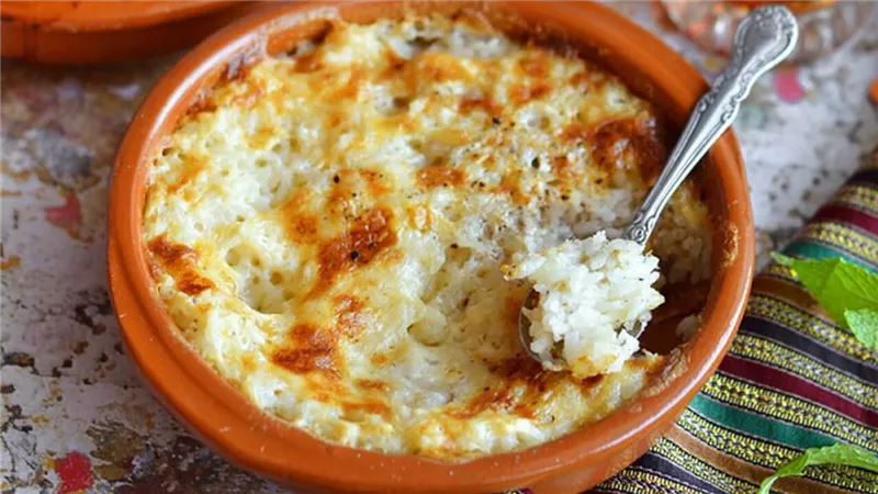 طريقة عمل الأرز المعمر الحادق باللحم.. وصفات بالطعم الفلاحي