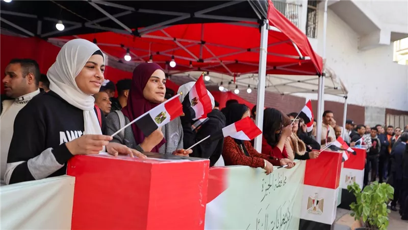 مصري يطلق زوجته في الشارع والسبب الانتخابات الرئاسية.. فما القصة؟