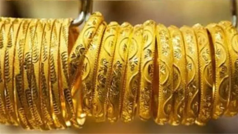 انخفاض أسعار الذهب بمعدل 30 جنيه في التعاملات المسائية اليوم الأربعاء