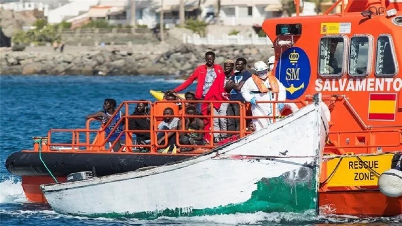 المغرب.. إنقاذ 91 مهاجرًا غير شرعي