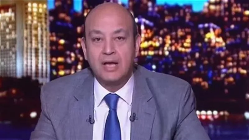 عمرو أديب يكشفل تفاصيل إصابة شقيقه بأزمة قلبية ودور باسم يوسف في إنقاذه (فيديوهات)