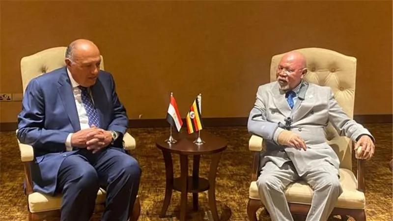 وزير الخارجية يلتقي نظيره الأوغندي على هامش قمة دول عدم الإنحياز بأوغندا