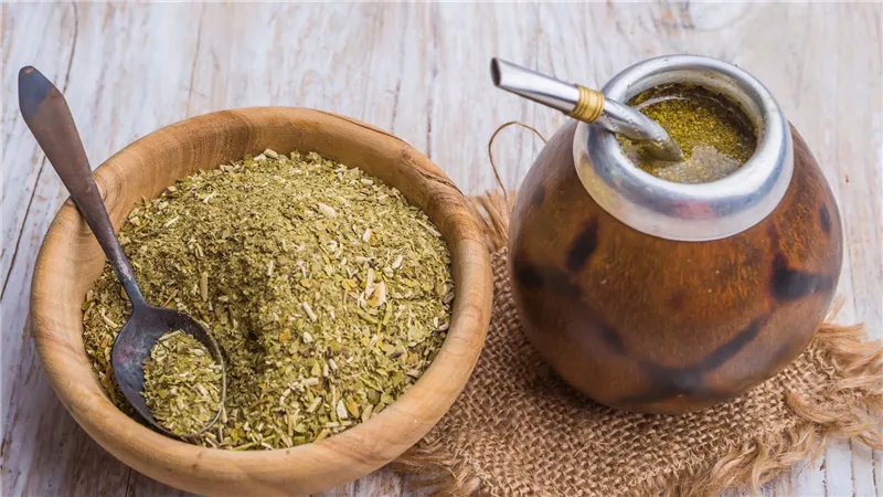 ما هى المتة؟.. تعرف على بديل القهوة الغنى بالمنافع