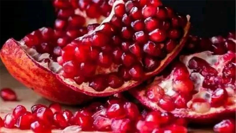 فوائد قشر الرمان للتنحيف