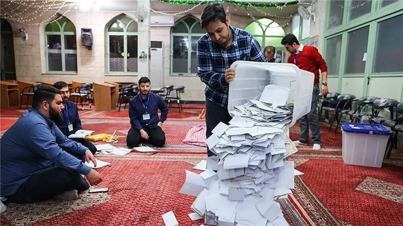 هزيمة خامنئي المخزية في مسرحية الانتخابات بإيران.. أرقام تكشف التفاصيل
