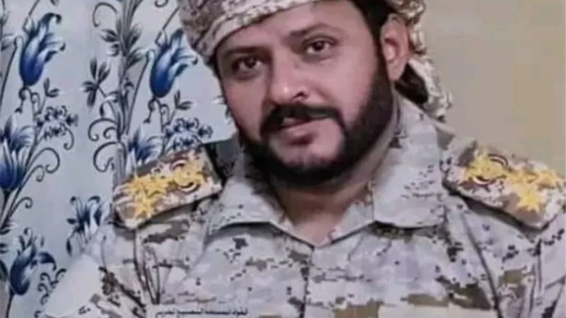 قبل قليل.. وصول المتهمين بقتل اللواء اليمني حسن العبيدي إلى محكمة الجنايات