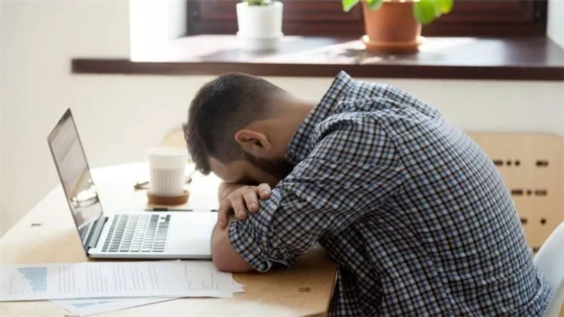 علاج الإرهاق في رمضان بـ 5 نصائح ذهبية.. اتبعها يوميًا