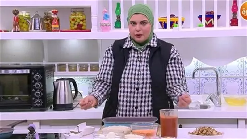 طريقة عمل الكشري بالعدس الأصفر للشيف نجلاء.. المقادير والخطوات بالفيديو