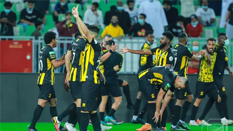 غياب بنزيما.. بلان يعلن تشكيل الاتحاد لمواجهة الأهلي في قمة الدوري السعودي
