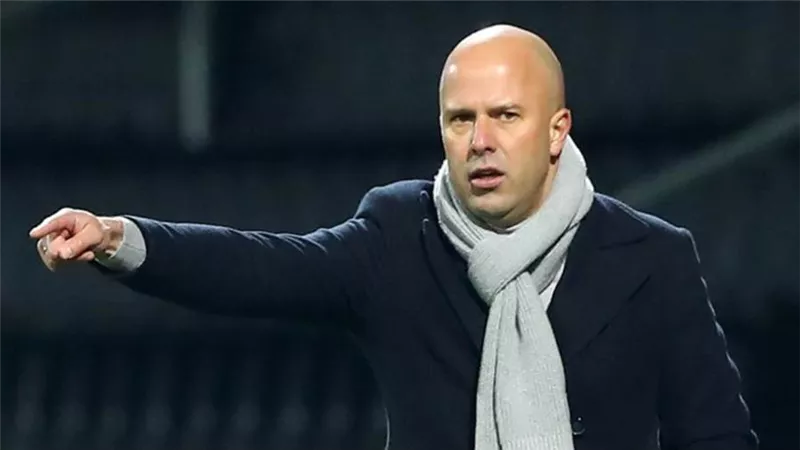 ليفربول يتفق مع فينورد على التعاقد مع آرني سلوت ليحل محل يورجن كلوب