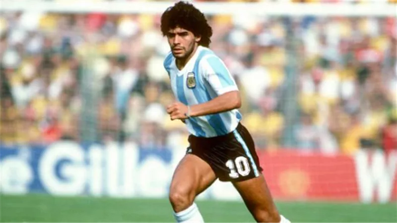 Diego Maradona.. قصة مثيرة قادت مارادونا لمجد كأس العالم.. أعرف الحكاية 