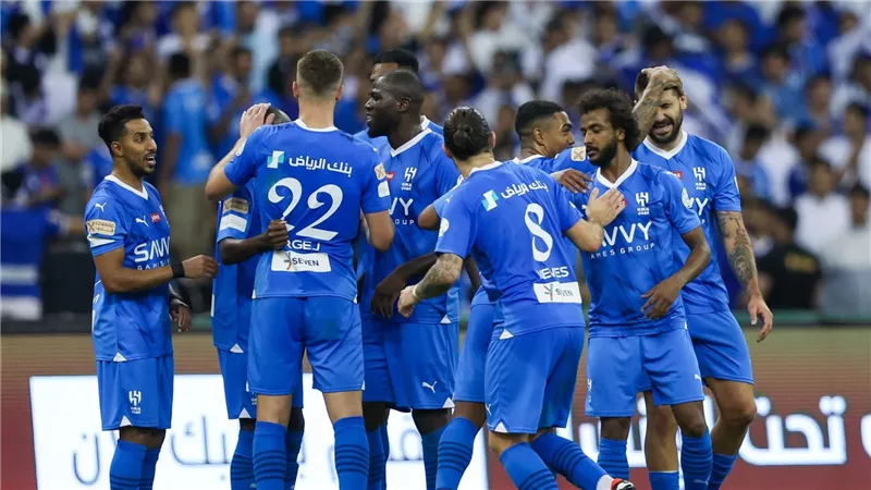 خيسوس يدفع بقوة الهلال الضاربة لمواجهة استقلال طهران