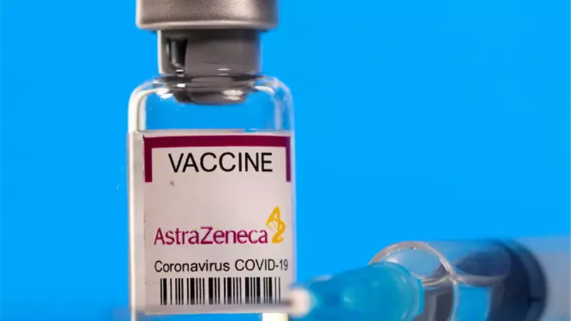ما وراء سحب أسترازينيكا AstraZeneca لقاحها المضاد لـ كوفيد- COVID-19 من جميع أنحاء العالم؟