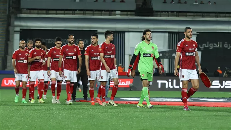 12 لاعبا.. غيابات الأهلي أمام سموحة في لقاء حسم الدوري المصري