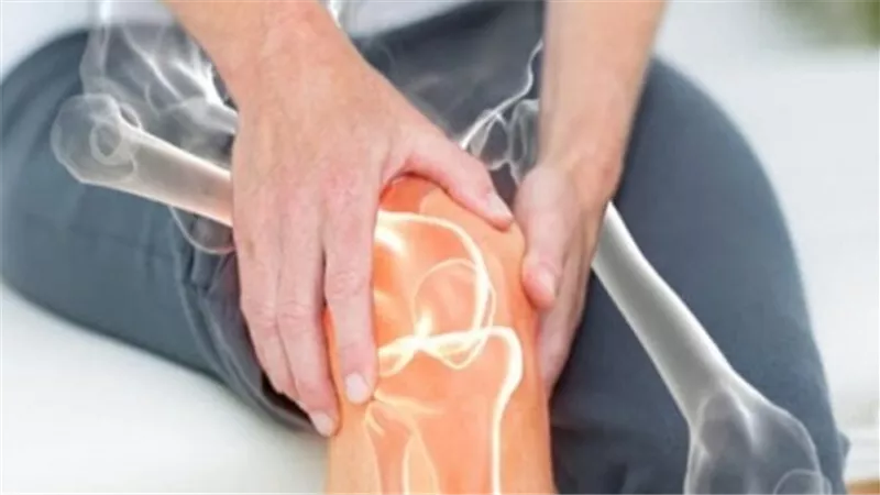 أسباب إصابة الشباب بهشاشة العظام