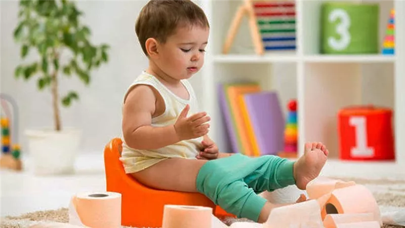 أسباب الإسهال عند الأطفال و7 خطوات لعلاجه في البيت