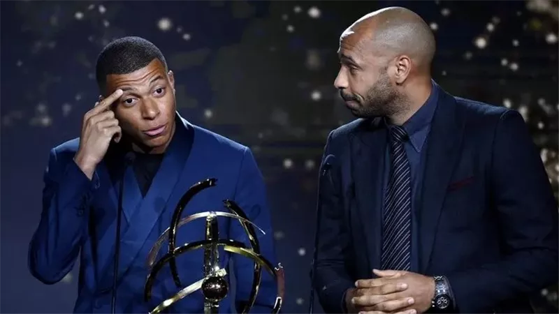 تيري هنري يعلن انتقال مبابي إلى ريال مدريد