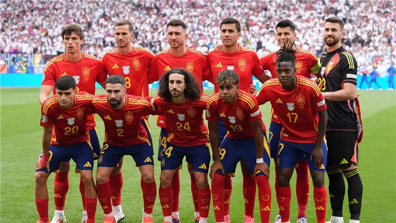 لامين يامال يقود تشكيل إسبانيا لمواجهة بلغاريا في تصفيات كأس العالم 2026