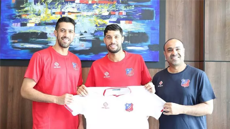 رسميا.. نادي الكويت يعلن ضم المغربي يحيى جبران